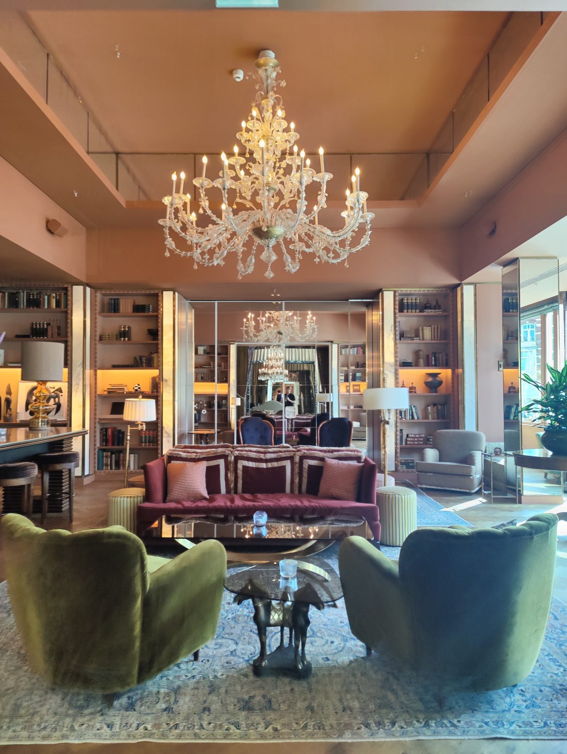Amsterdam Luxury Hotels