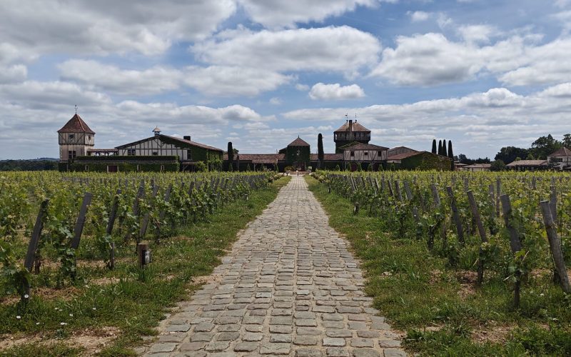 Castles to rent in Europe and Chateaux