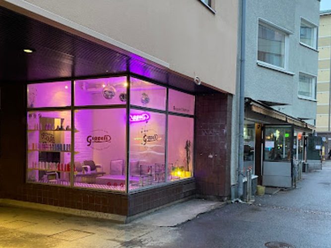 Helsinki design shop penis candles Giggeli