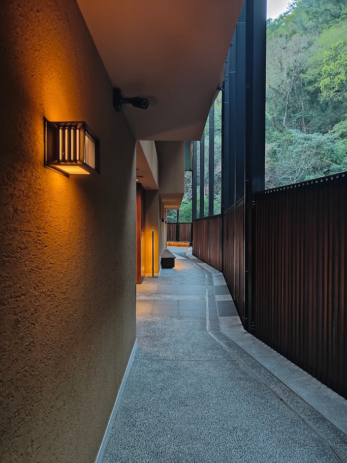 HOSHINOYA Guguan Hot Spring Retreat in the Taiwan’s Mountains