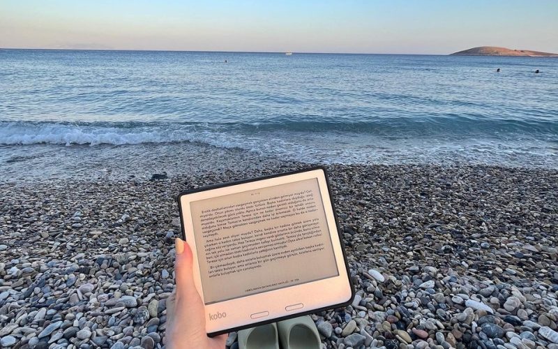 Kobo Libra Color