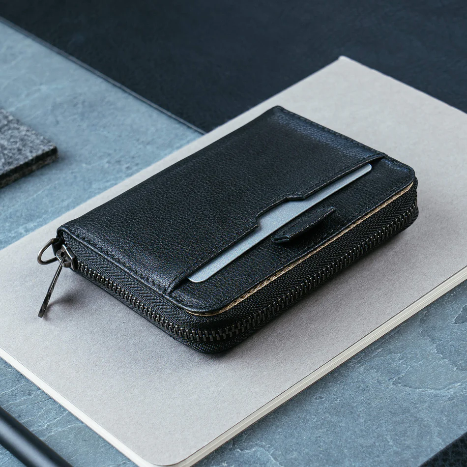 MAYFAIR Zipper Wallet Vaultskin