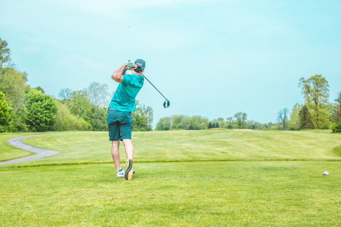 You need the best golf travel bag to play golf on the road.  