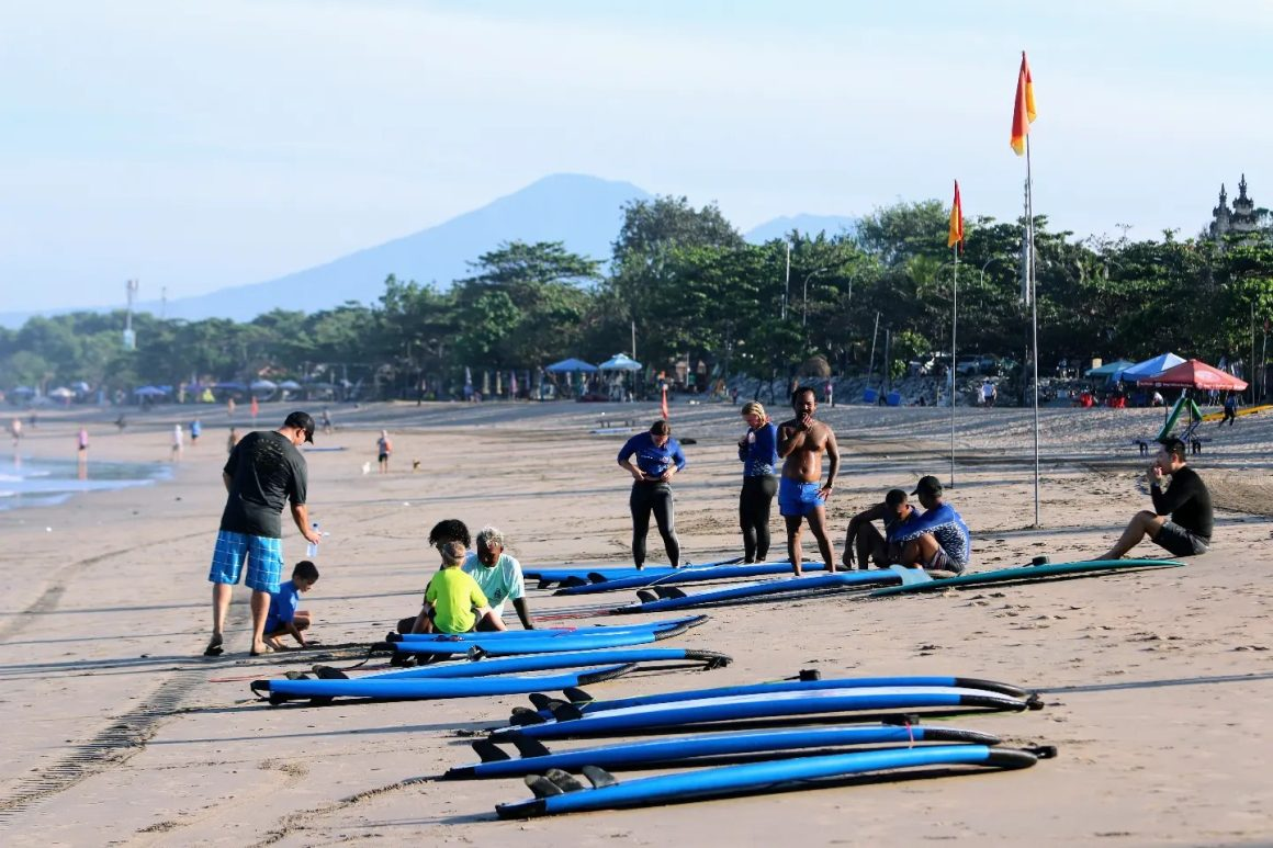 UP2U Surf School Bali