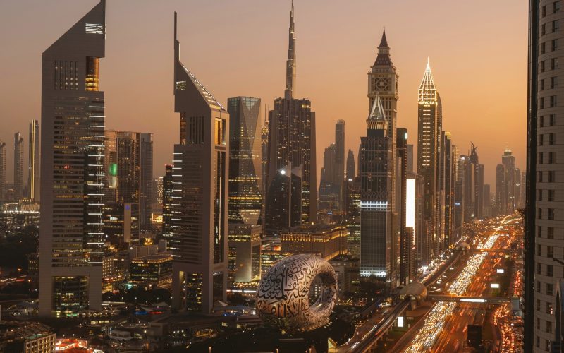 How to Spend Your Time in Dubai: Top Places to See & Unique Adventures