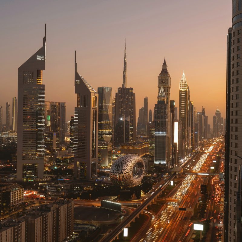 How to Spend Your Time in Dubai: Top Places to See & Unique Adventures