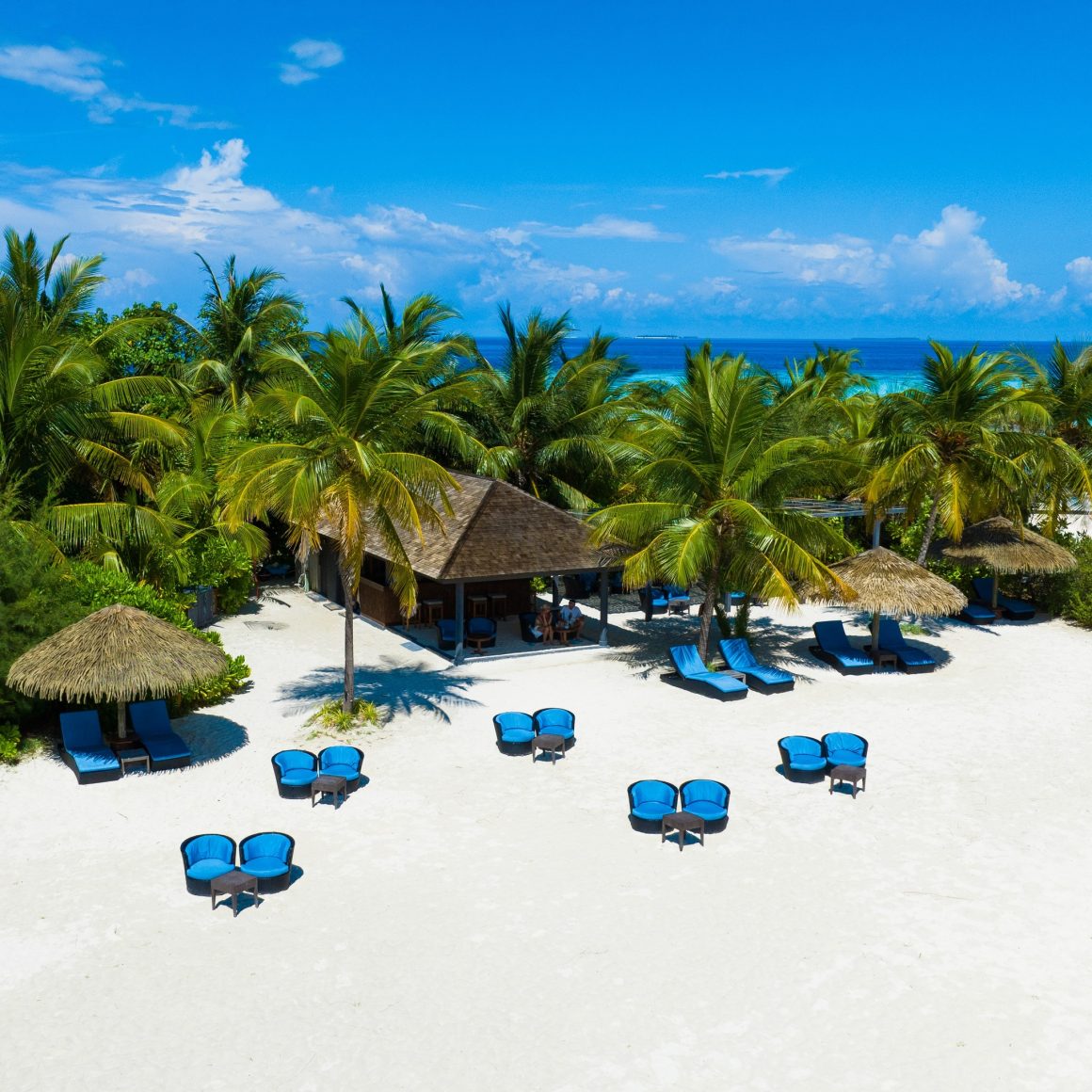 Komandoo Island Resort