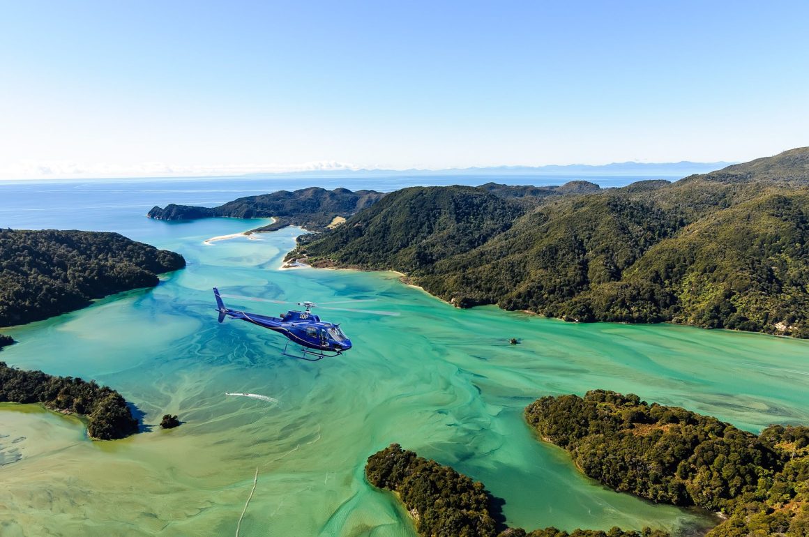 View of New Zealand from a helicopter
