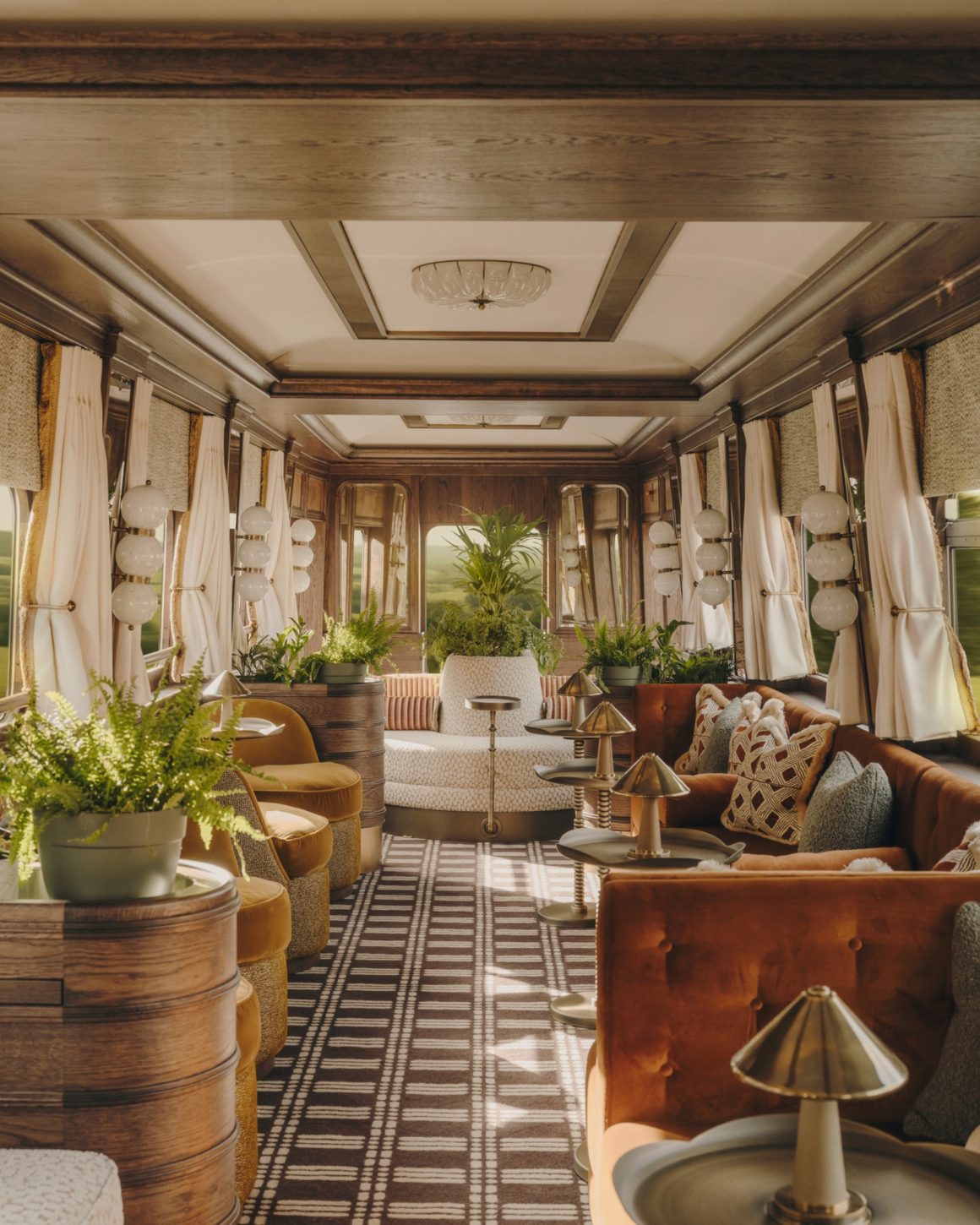 Belmond Britannic Explorer train