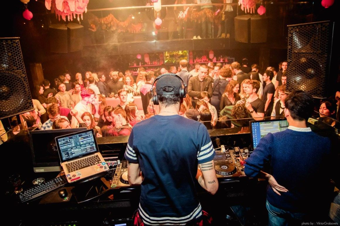 Klub Lola w Szanghaju