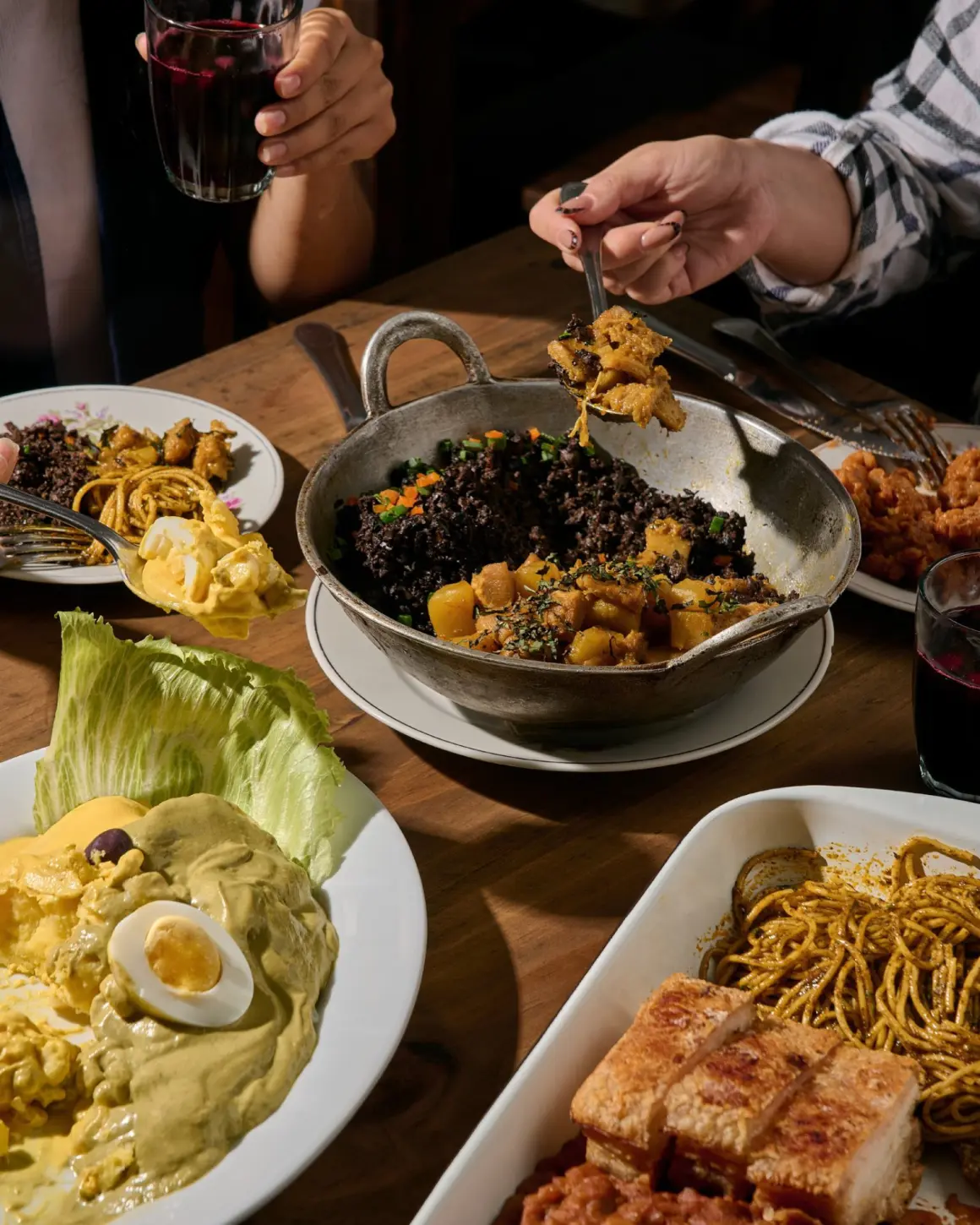 Isolina Taberna Peruana food