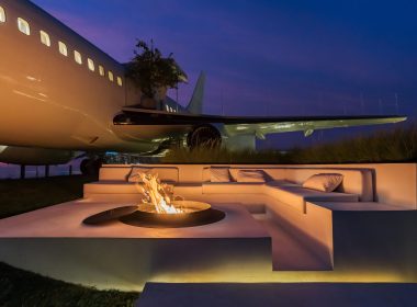 top unique hotels in the wrold Private-Jet-Villa-Villa