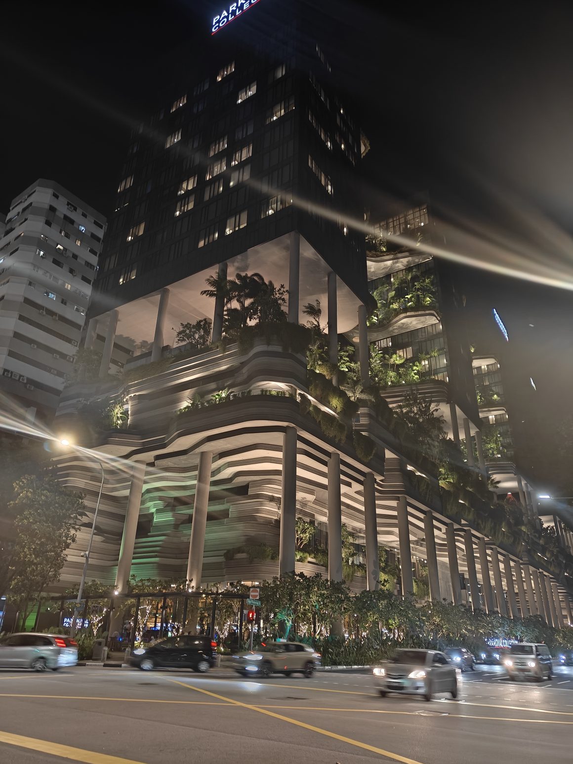 best hotel in Singapore, eco friendly PARKROYAL COLLECTION Pickering