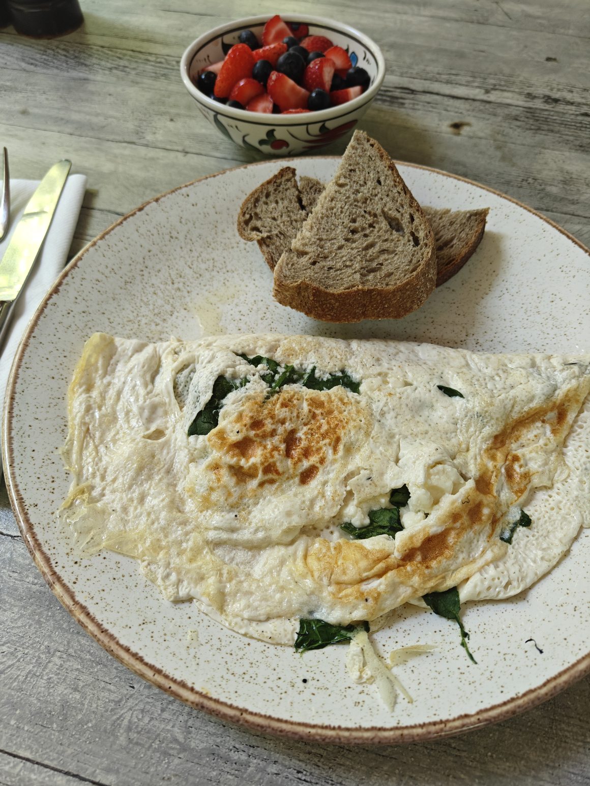 Soho-House-Istanbul-breakfast