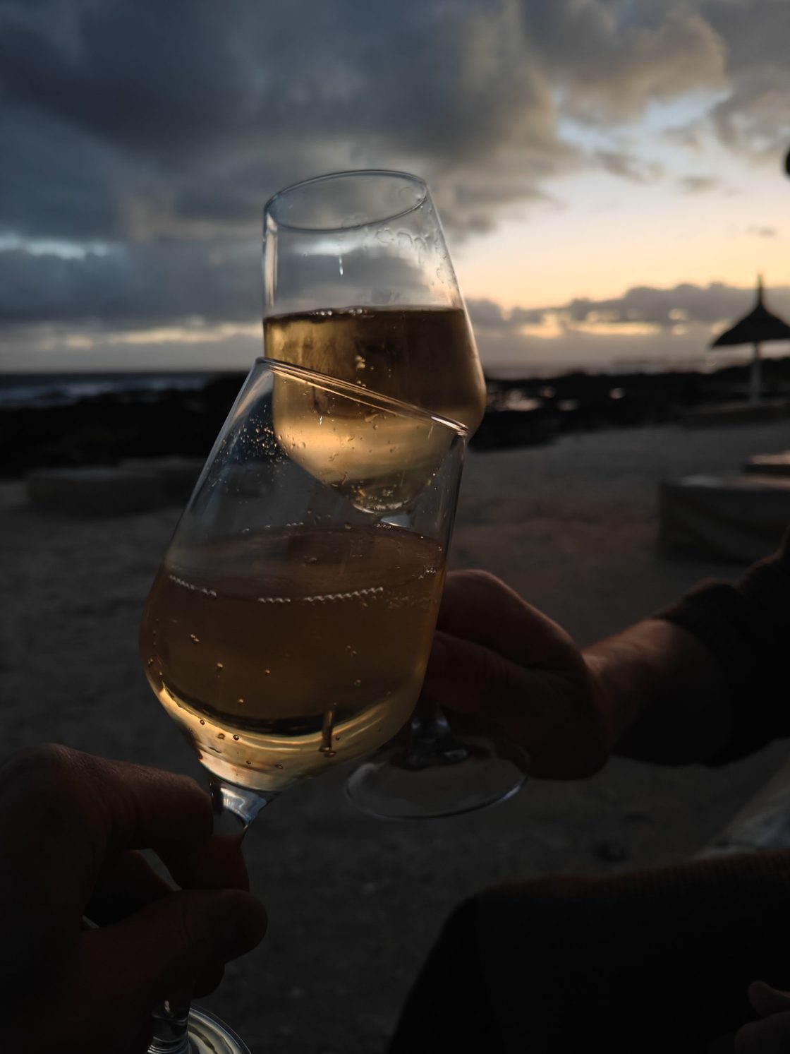 How to Balance Alcohol, Social Dinners, and Recovery While Traveling ...