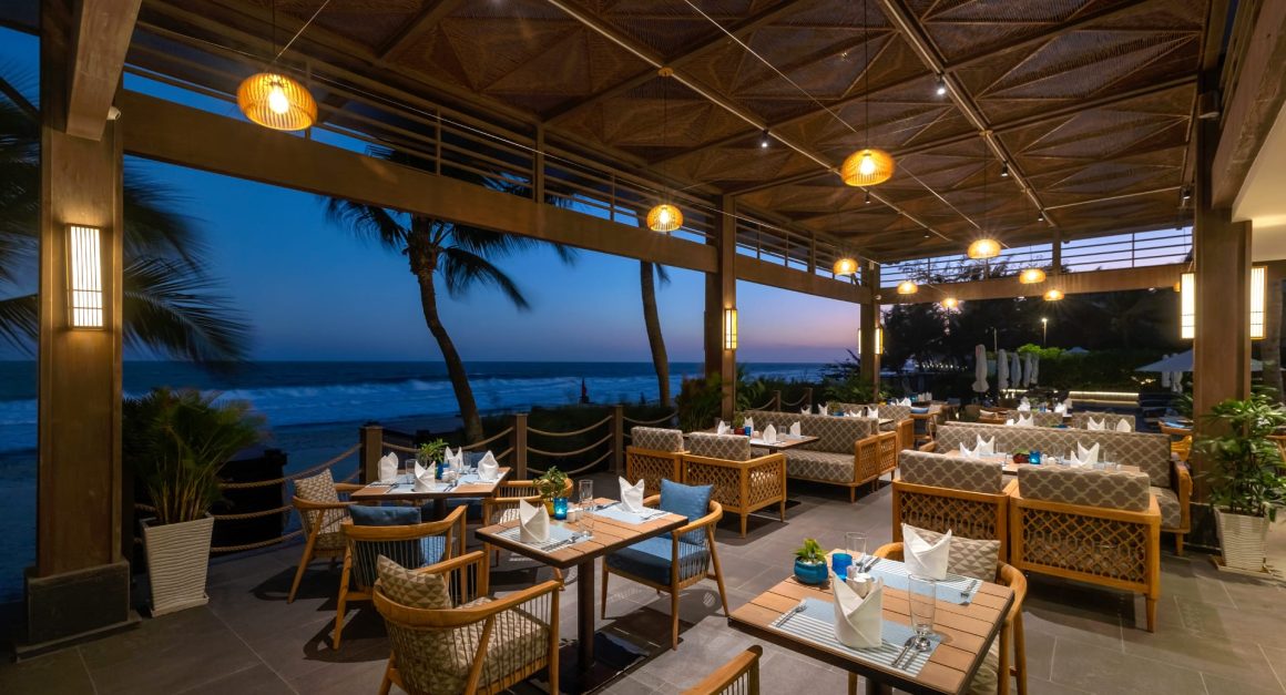 Coracle Grill Dining