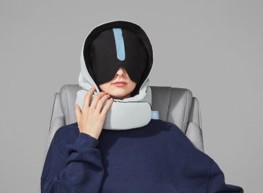 Best Long-Haul Flight Gadgets to Survive: PLUTO POD Travel Pillow