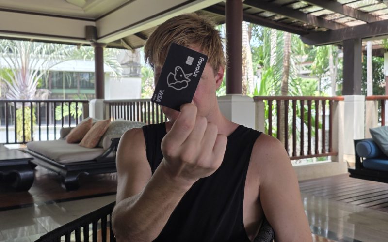 my personal experience with wise and revolut online banking cards