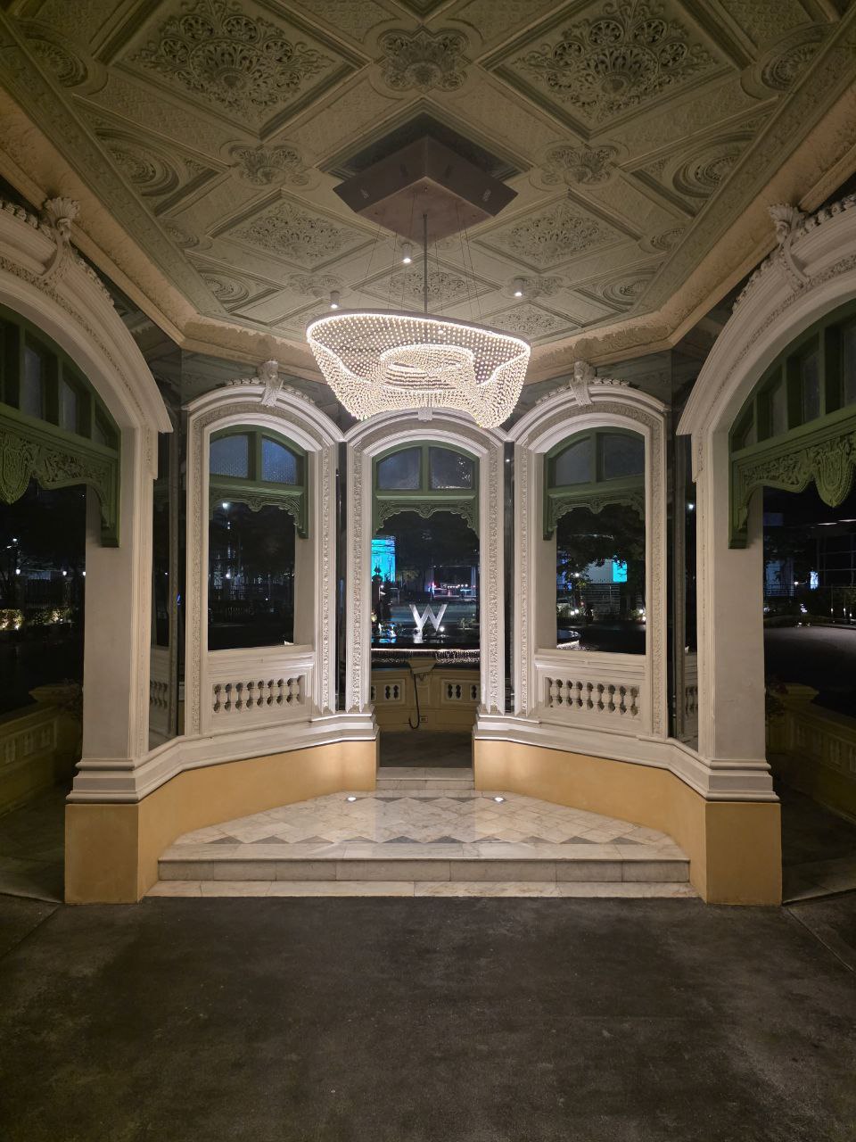 The House on Sathorn entrance