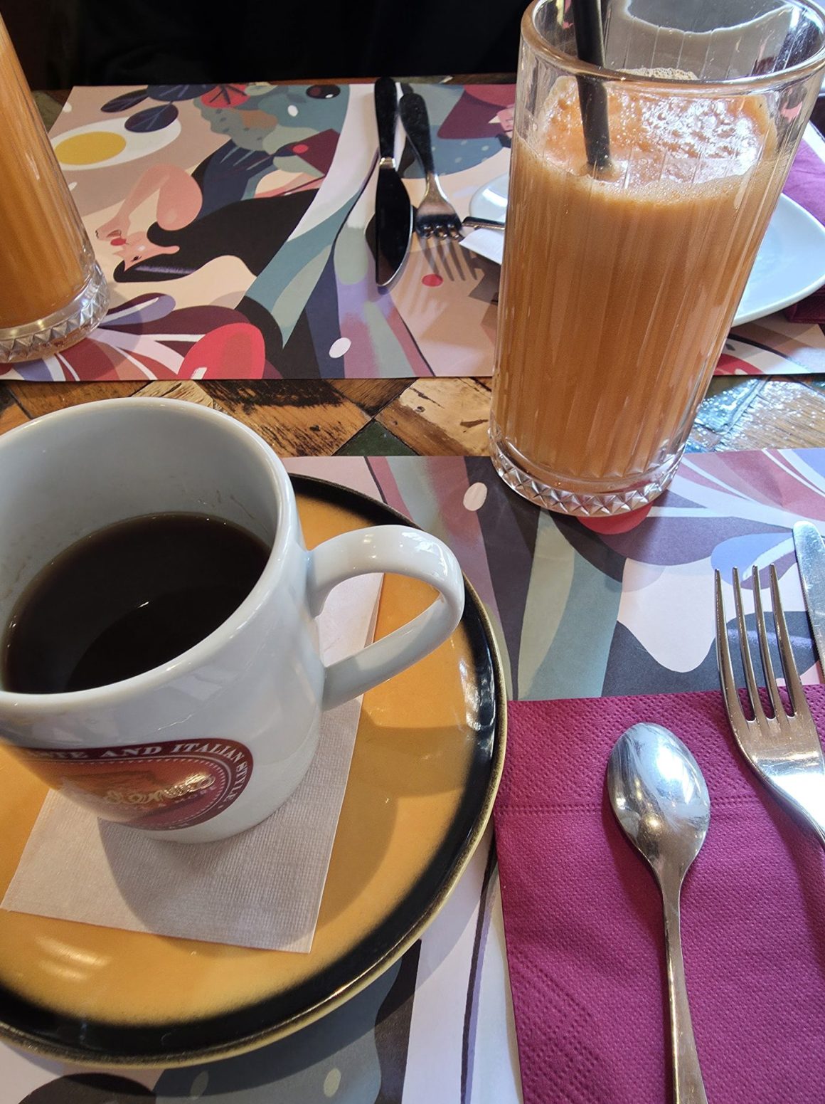 Best Breakfast in Milan Fresh Juice) Pandenus Tadino