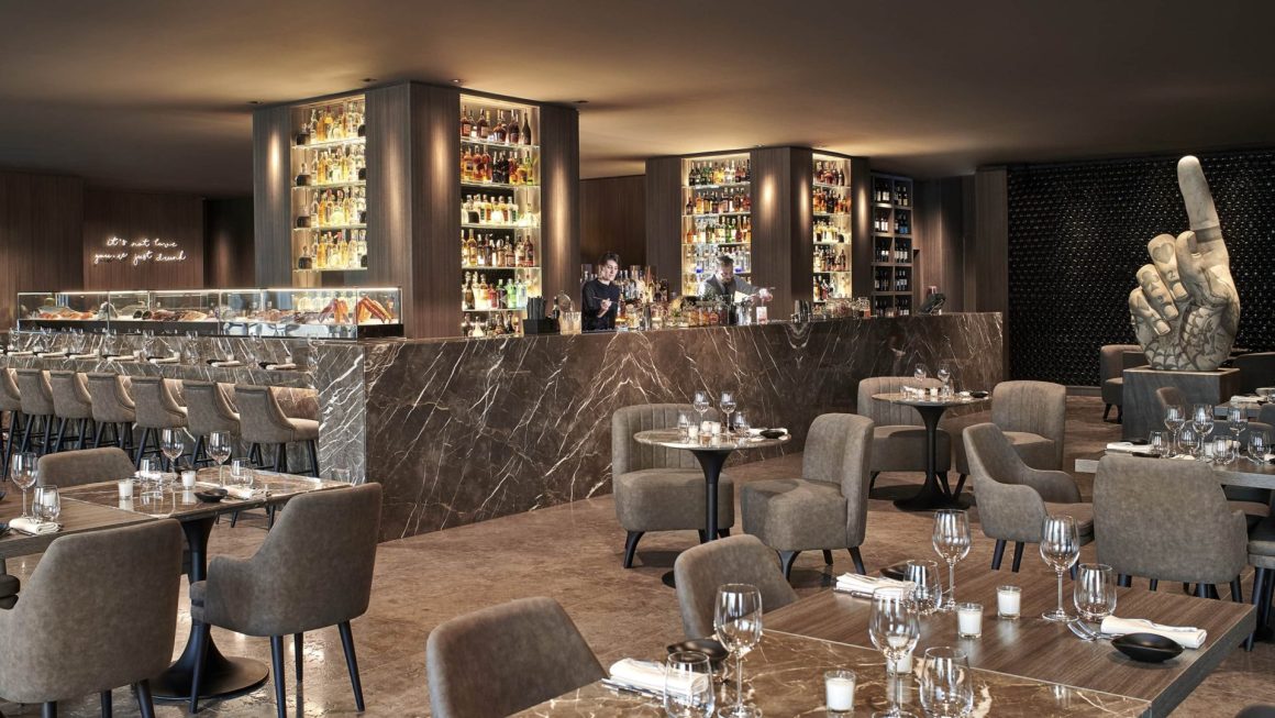 Bullona Cairo interior