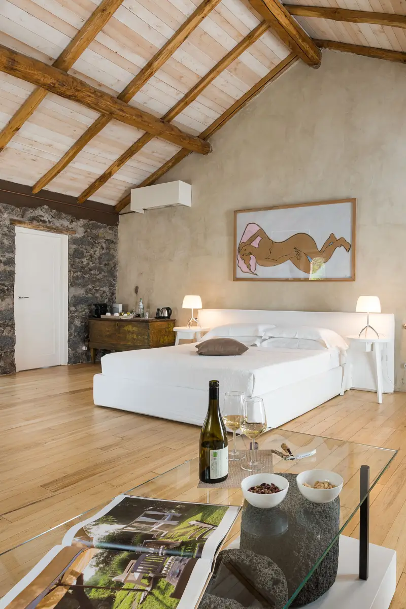 Monaci delle Terre Nere