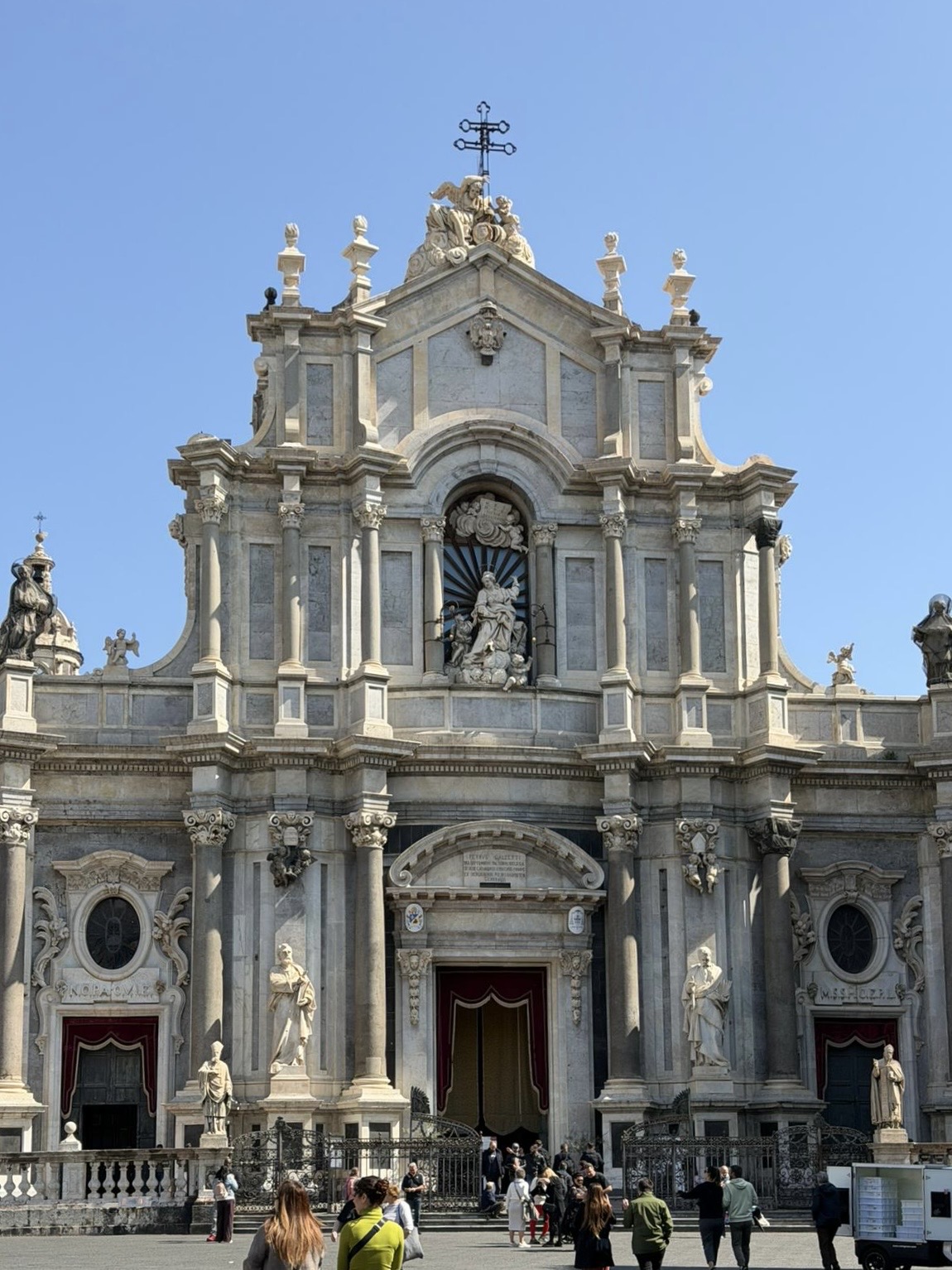 Piazza del Duomo (Соборная площадь)