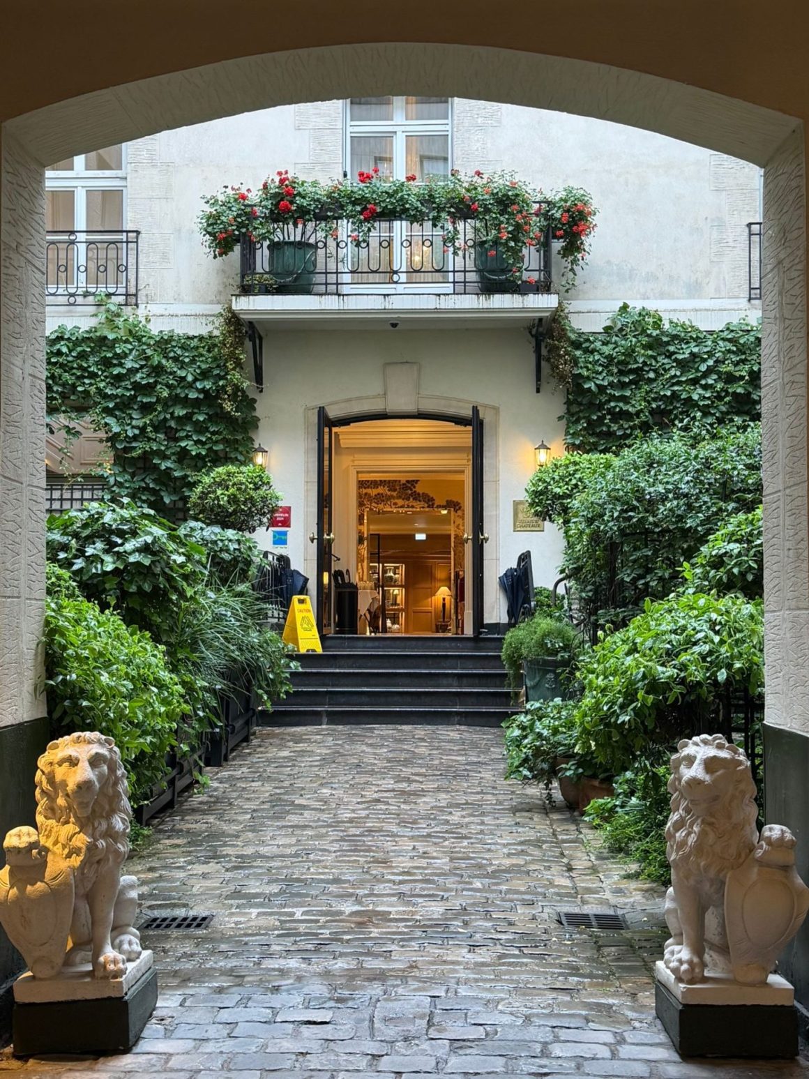 Cozy Paris