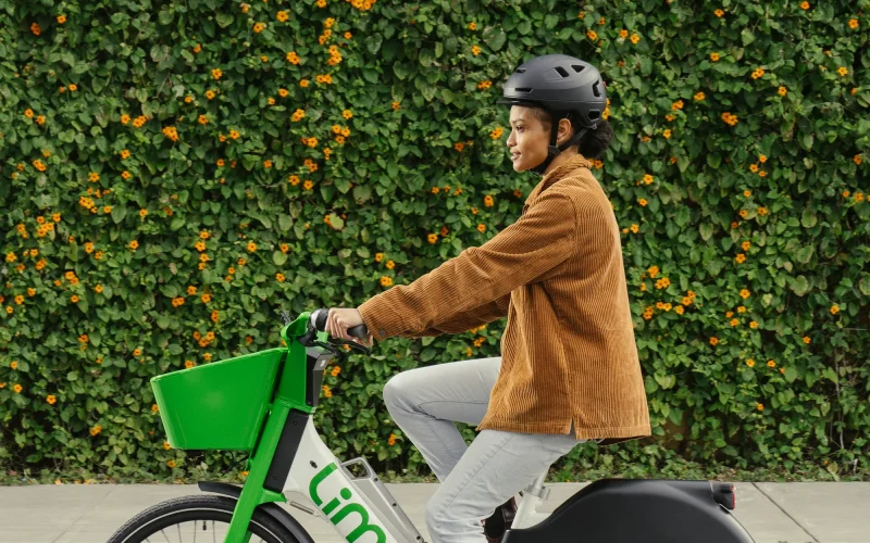 Lime e-Bikes & Scooters