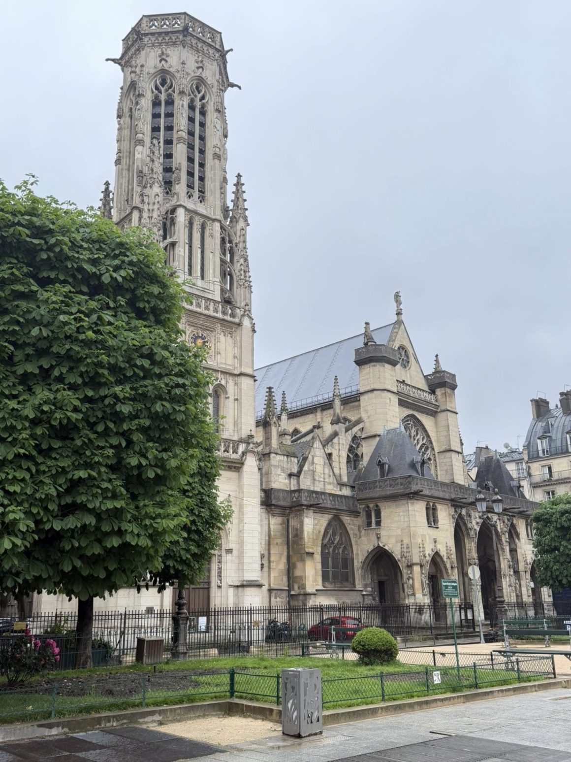 Paris Guide: Notre-Dame
