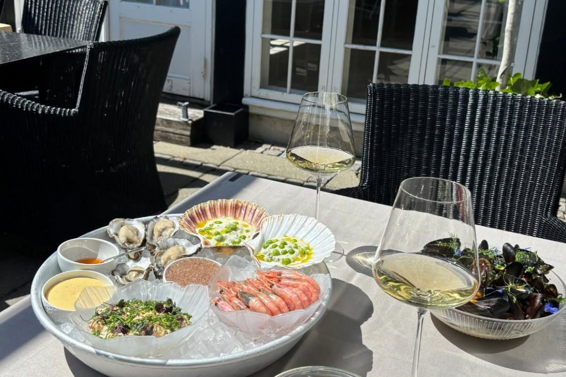 Molskroen food