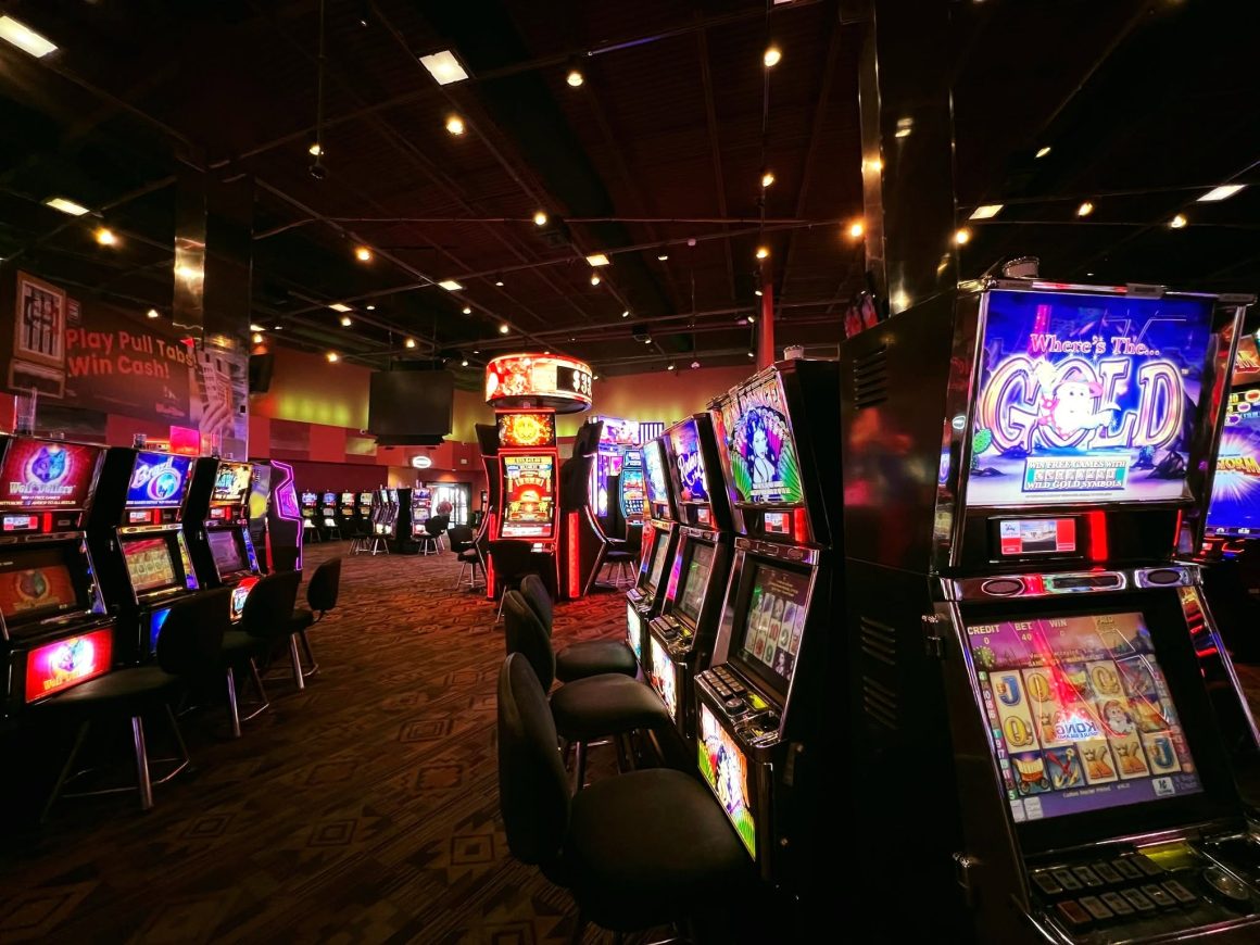 Wind River Hotel & Casino