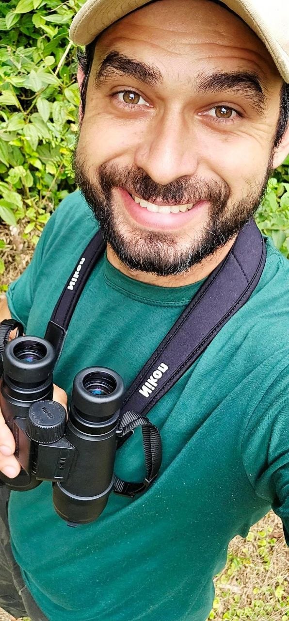 Alef Felipe bird watching guide