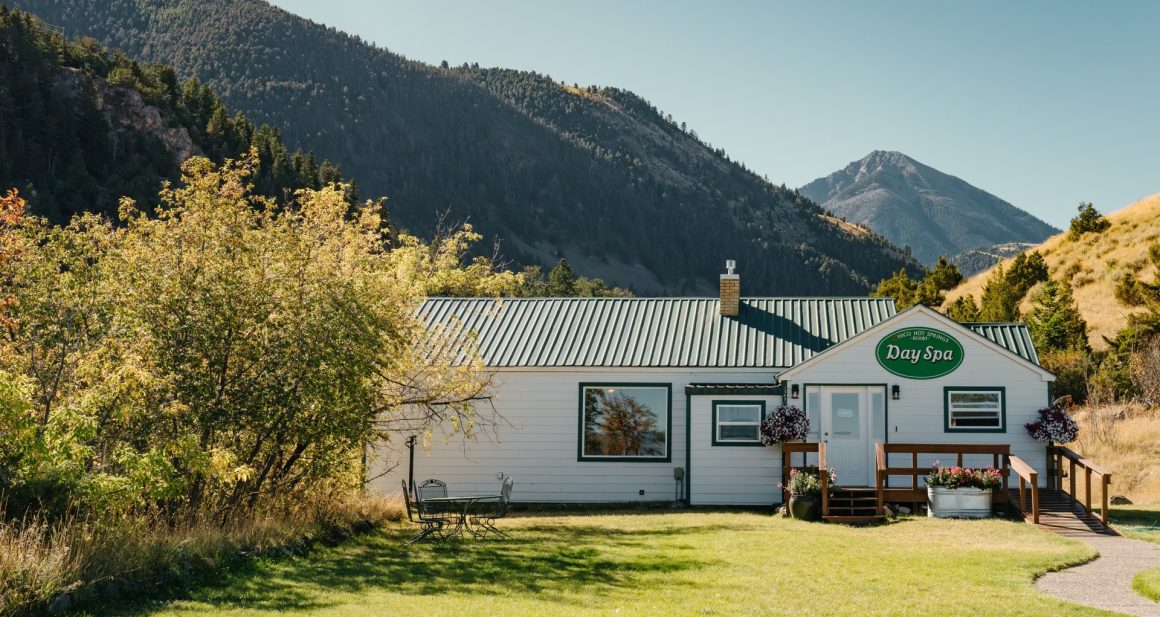 Chico Hot Springs