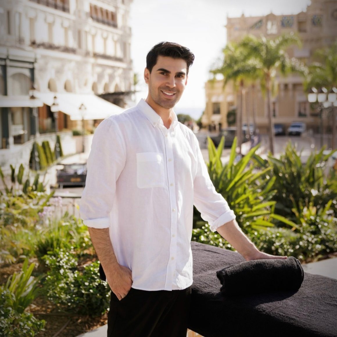 A mobile male masseur in Dubai - Ary. Book via kianmassage.com