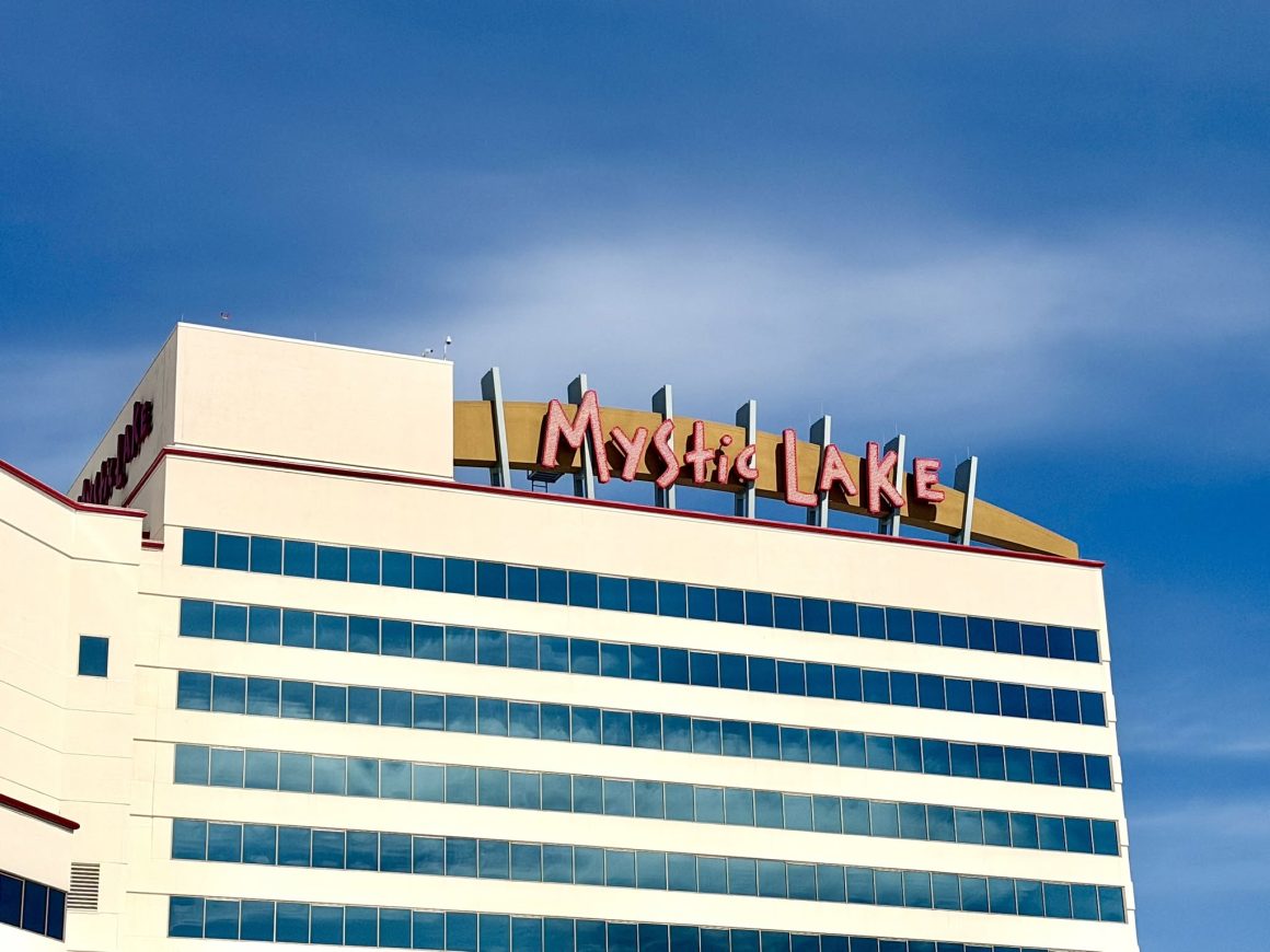 Mystic Lake Casino Hotel