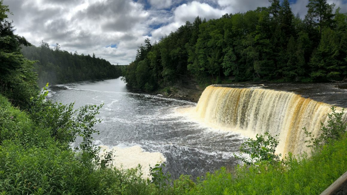 Tahquamenon Falls State Park