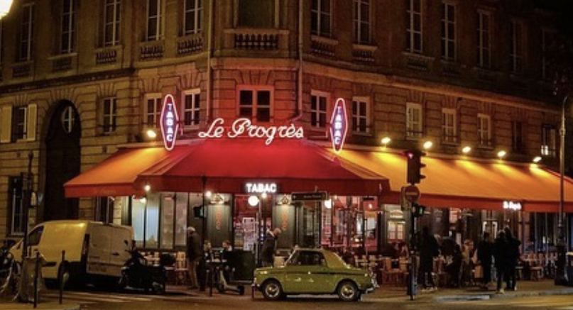 Le Progrès bar in Paris