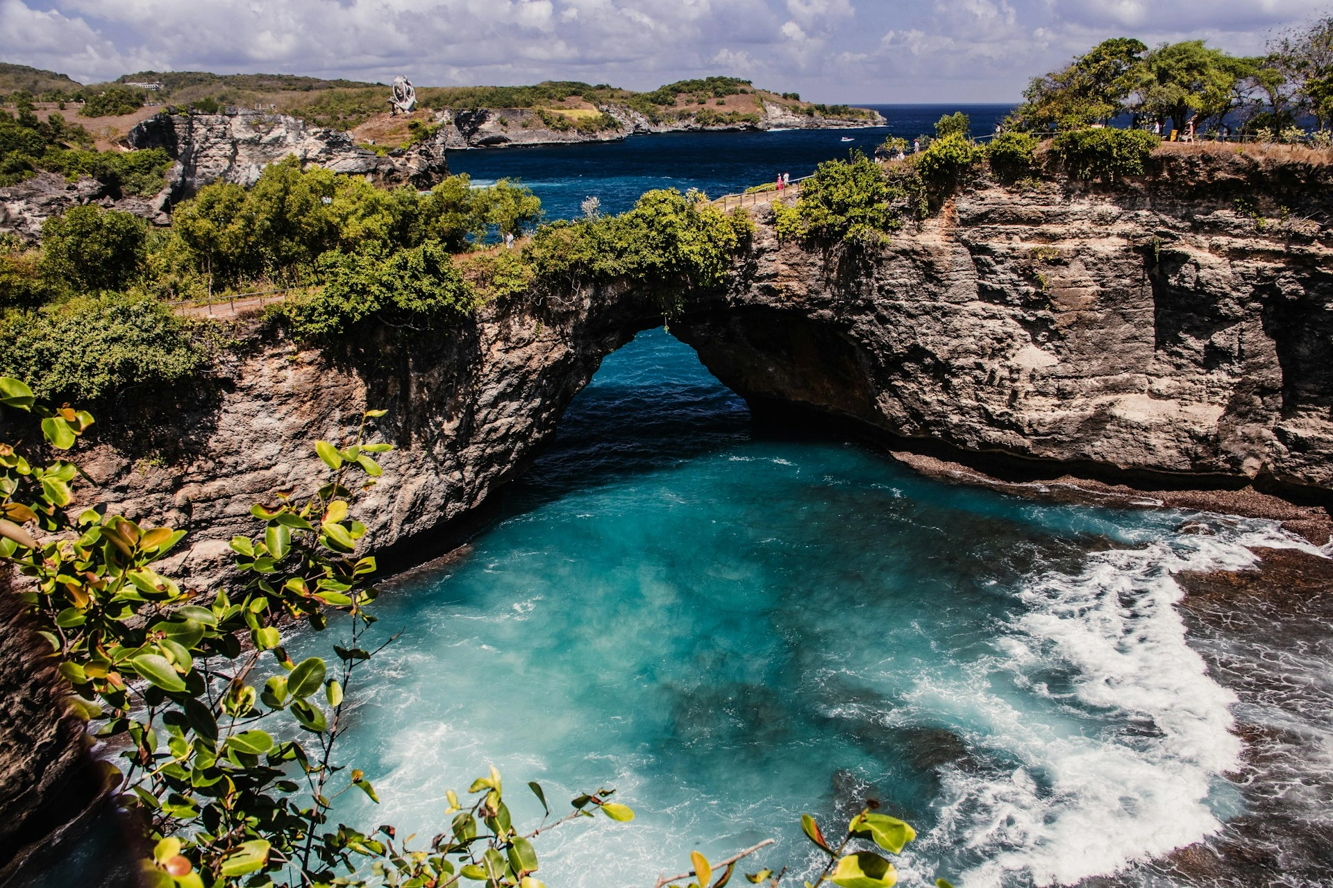 Travel Guide to Indonesia