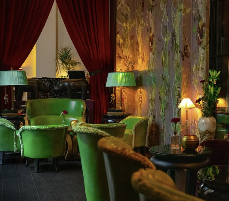GRACE Berlin - Restaurant & Bar located on Ku‘damm
Casual Fine Dining • Champagne • Cocktails
