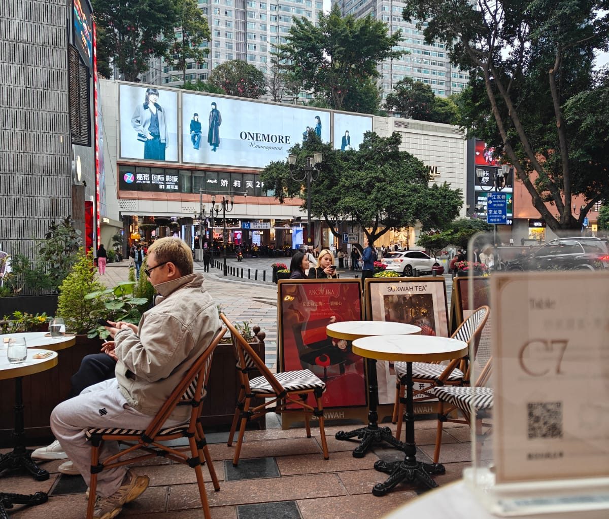 how to stay healty and safe while living abroad -Chongching China laptop working remotely