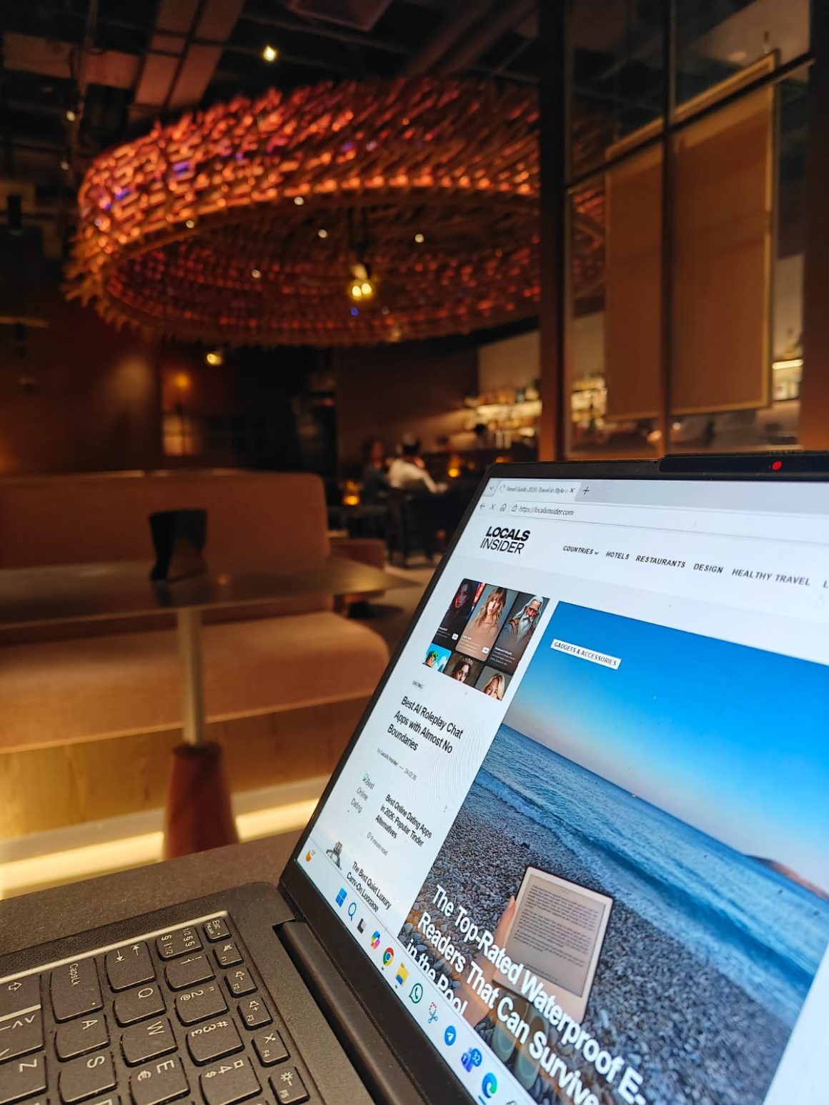 working from Shanghai bar
